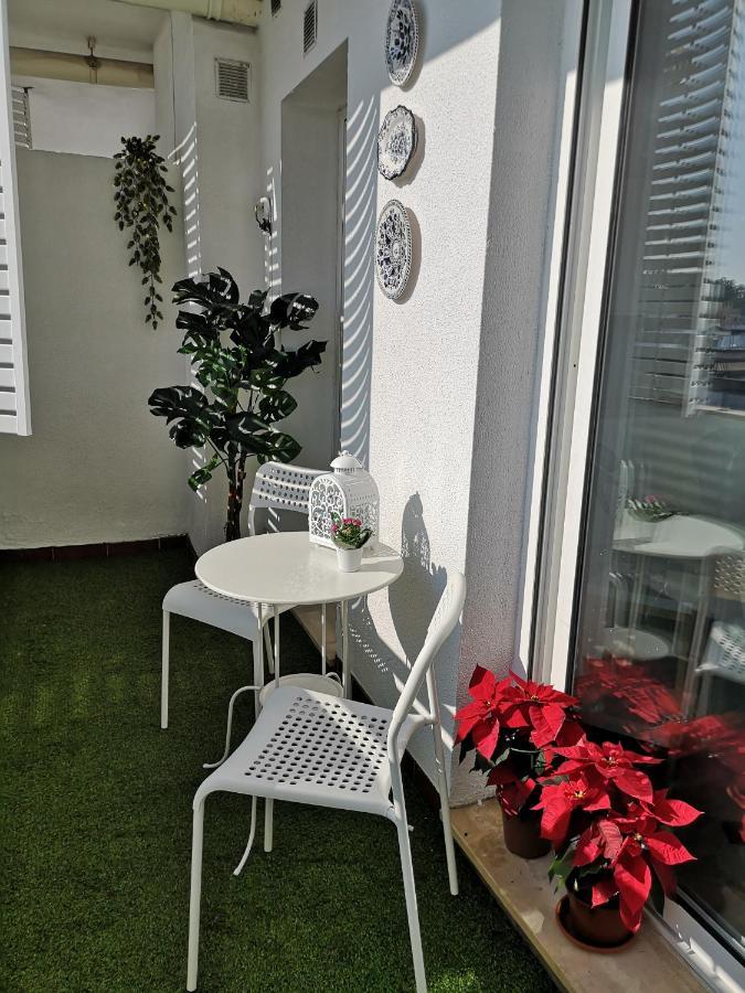 Piso Sevilla Gelves Buitenkant foto