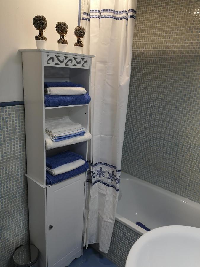Piso Sevilla Gelves Buitenkant foto